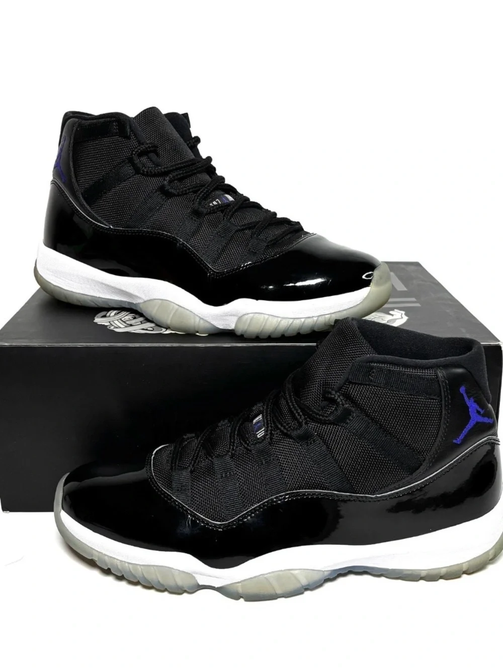 Nike Air Jordan 11 Retro 378037-003 Space Jam 2015 size 11 Mens Bugs Bunny